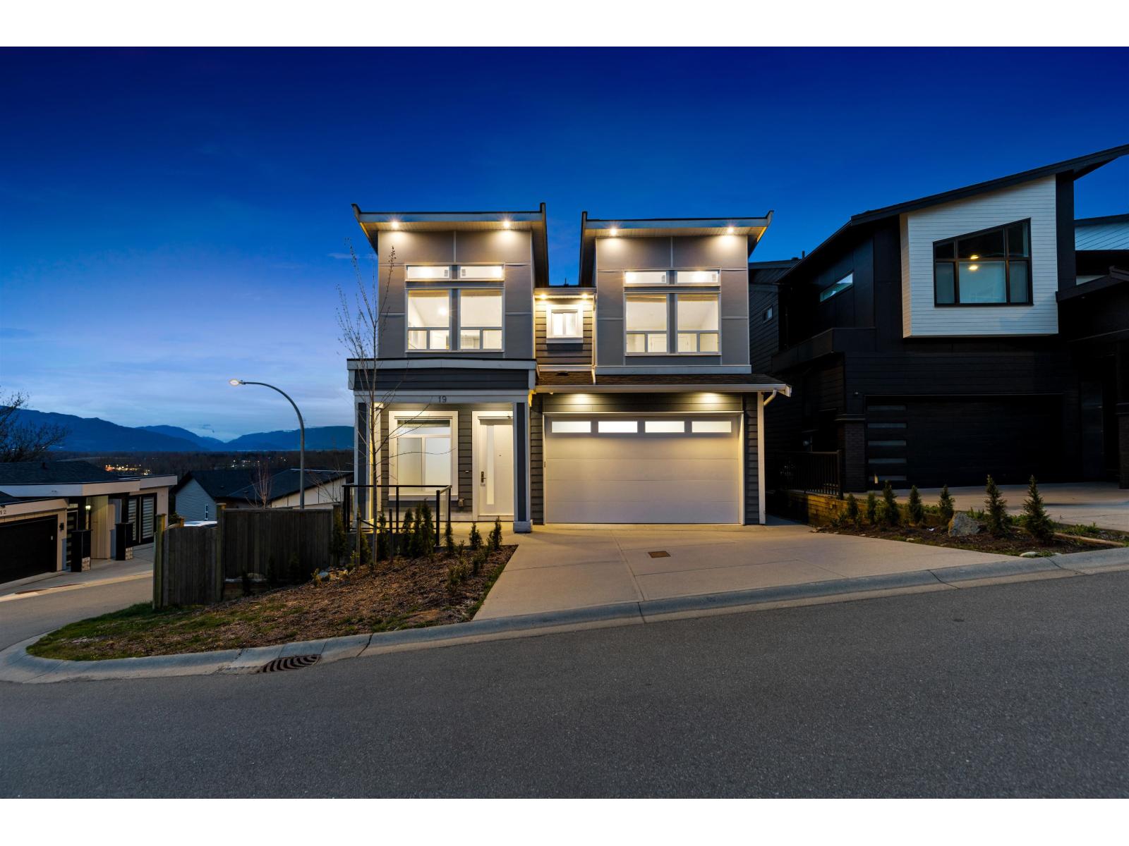 19 43925 CHILLIWACK MOUNTAIN ROAD, Chilliwack Mountain - photo 3