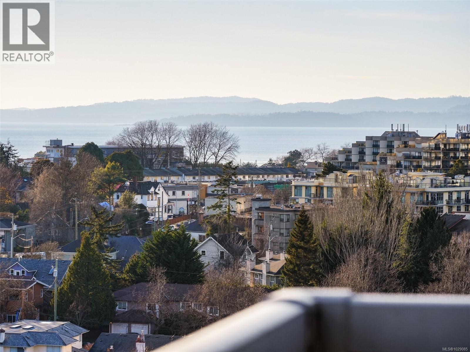 1010 647 Michigan Street, Victoria