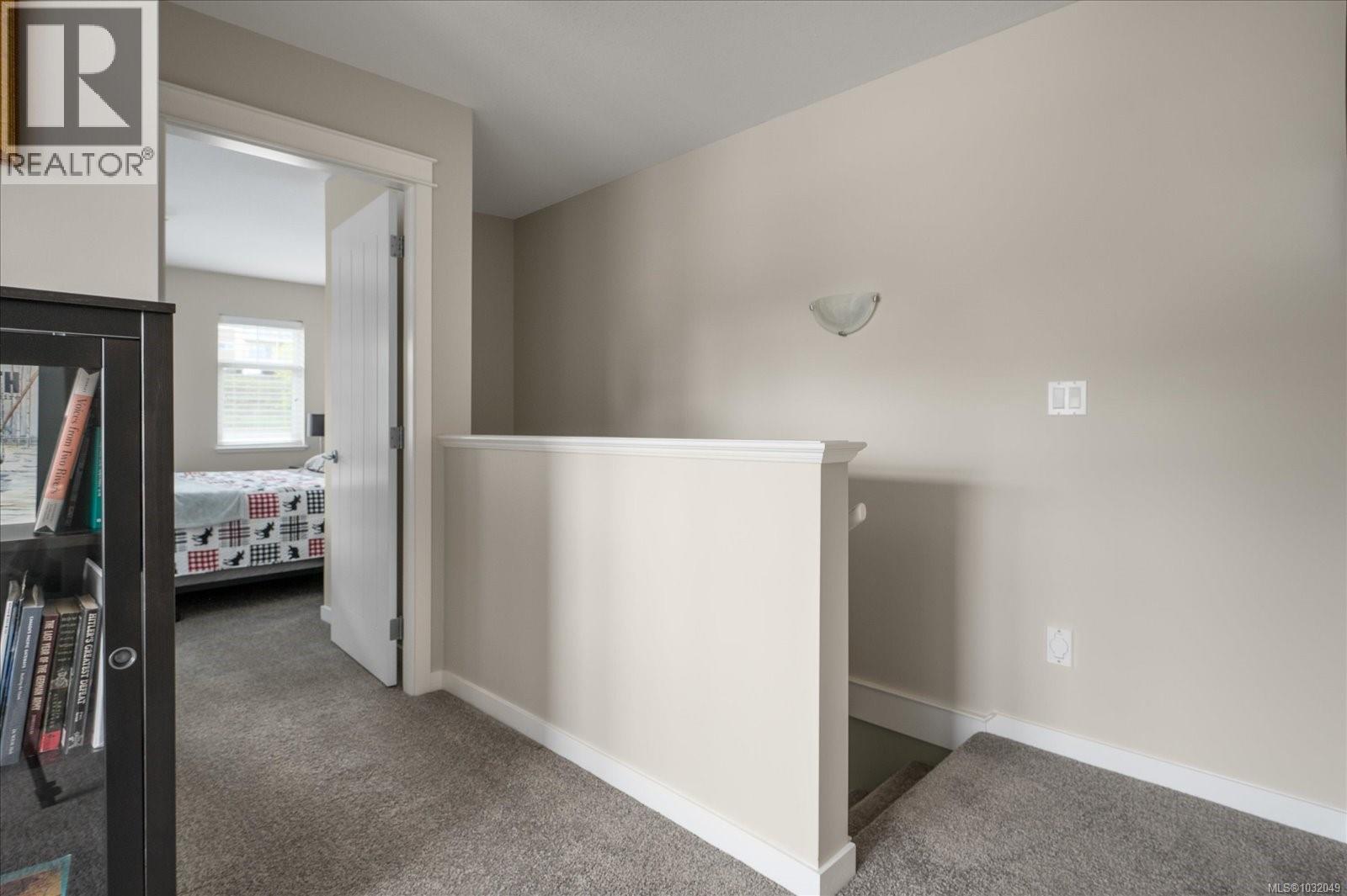 #101 50 MILL ST - 21