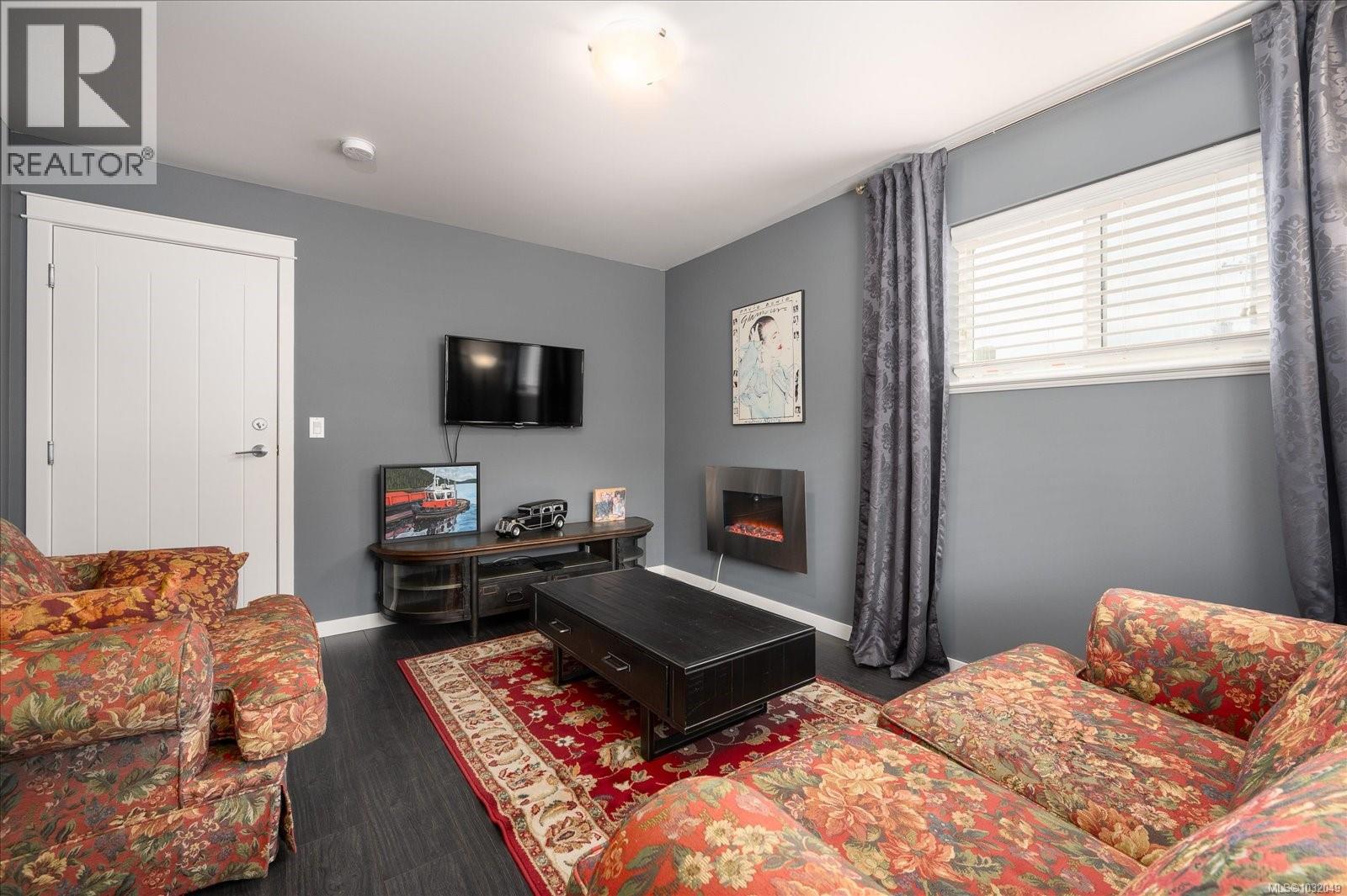 #101 50 MILL ST - 36