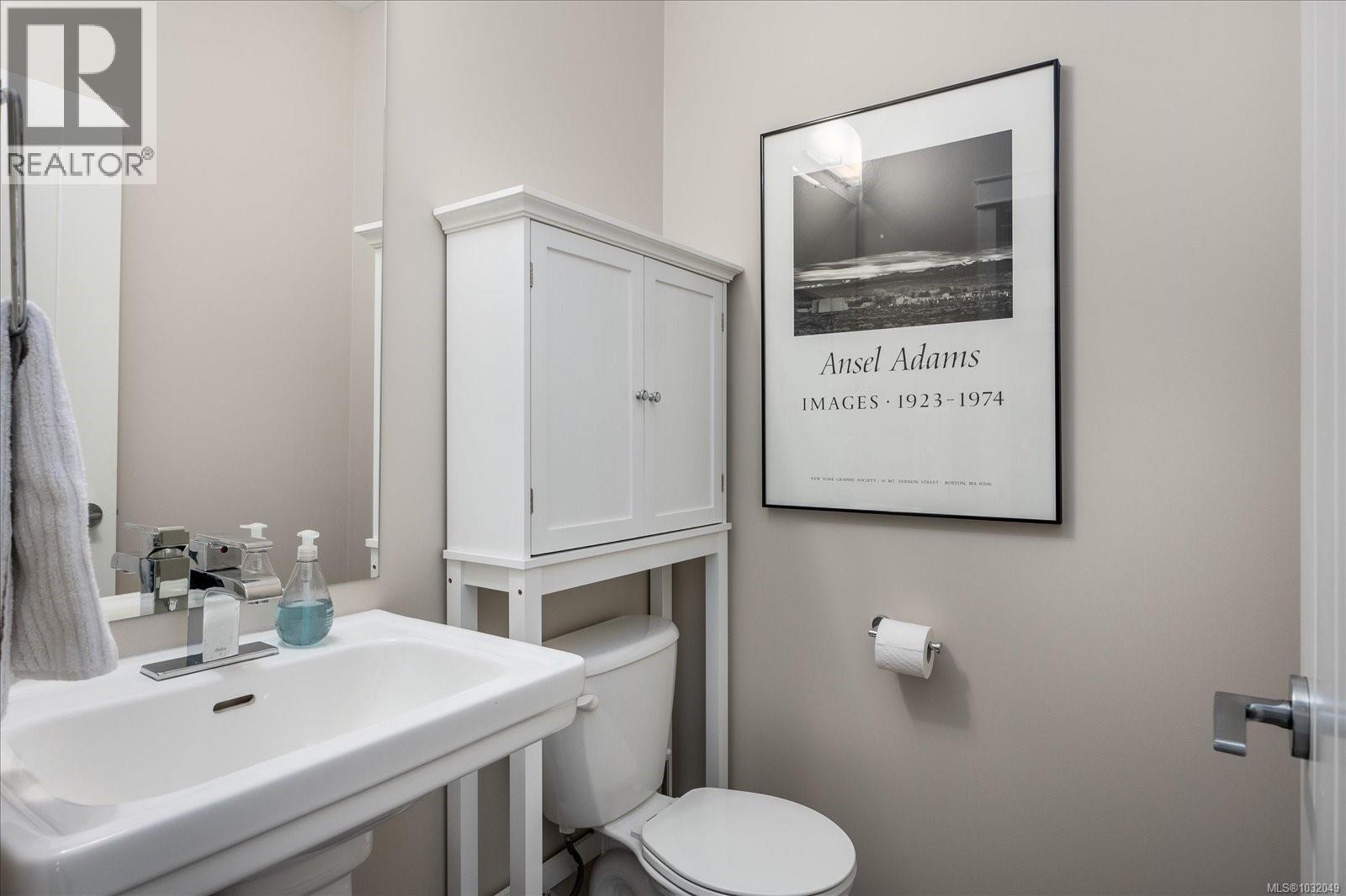 #101 50 MILL ST - 15