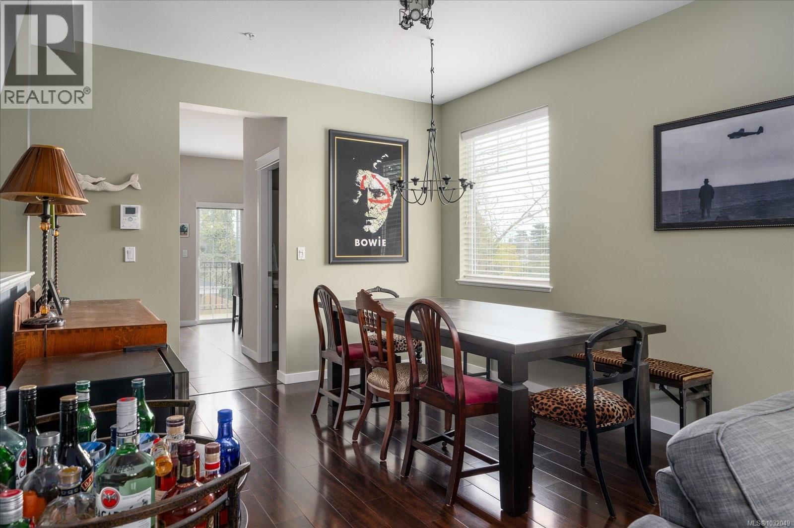 #101 50 MILL ST - 18