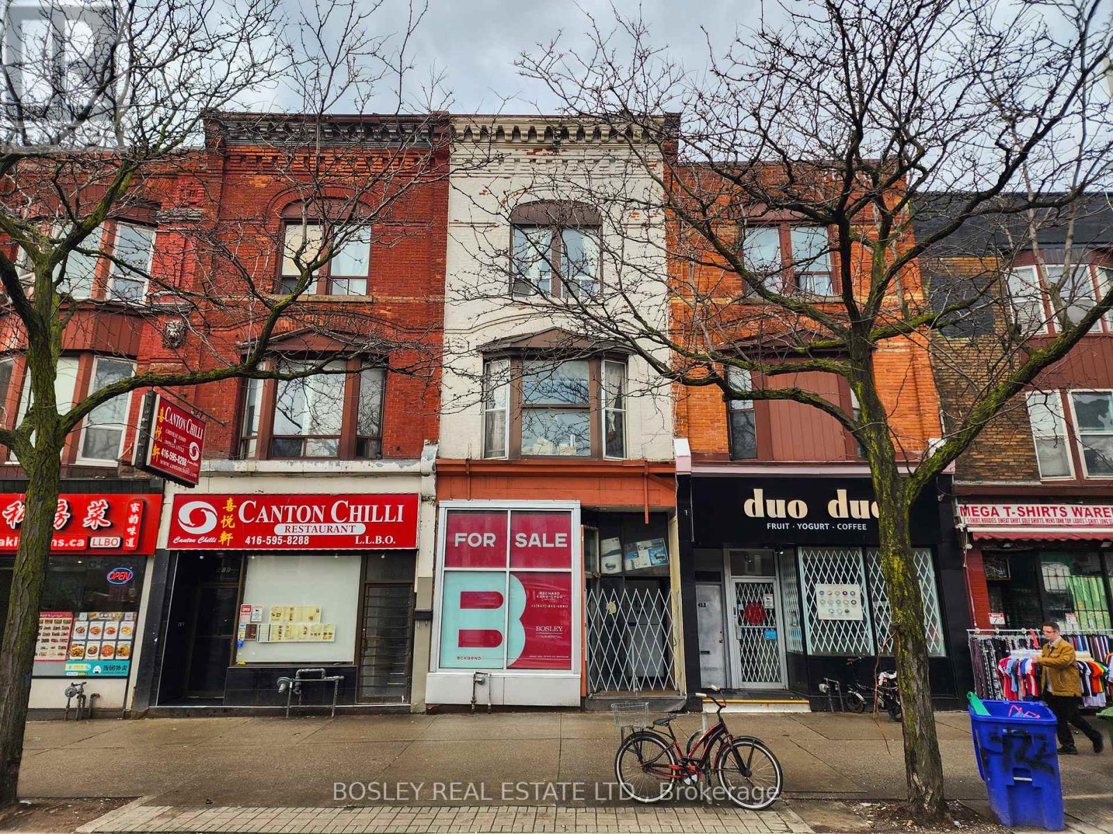 420 SPADINA AVENUE