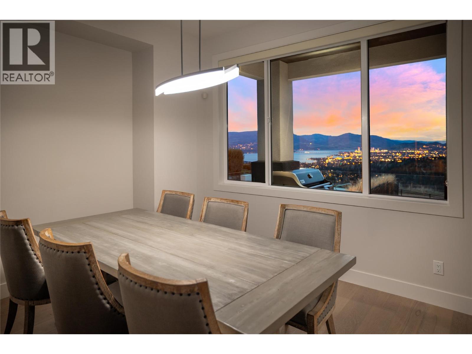 1130 Ledgeview Court, Kelowna