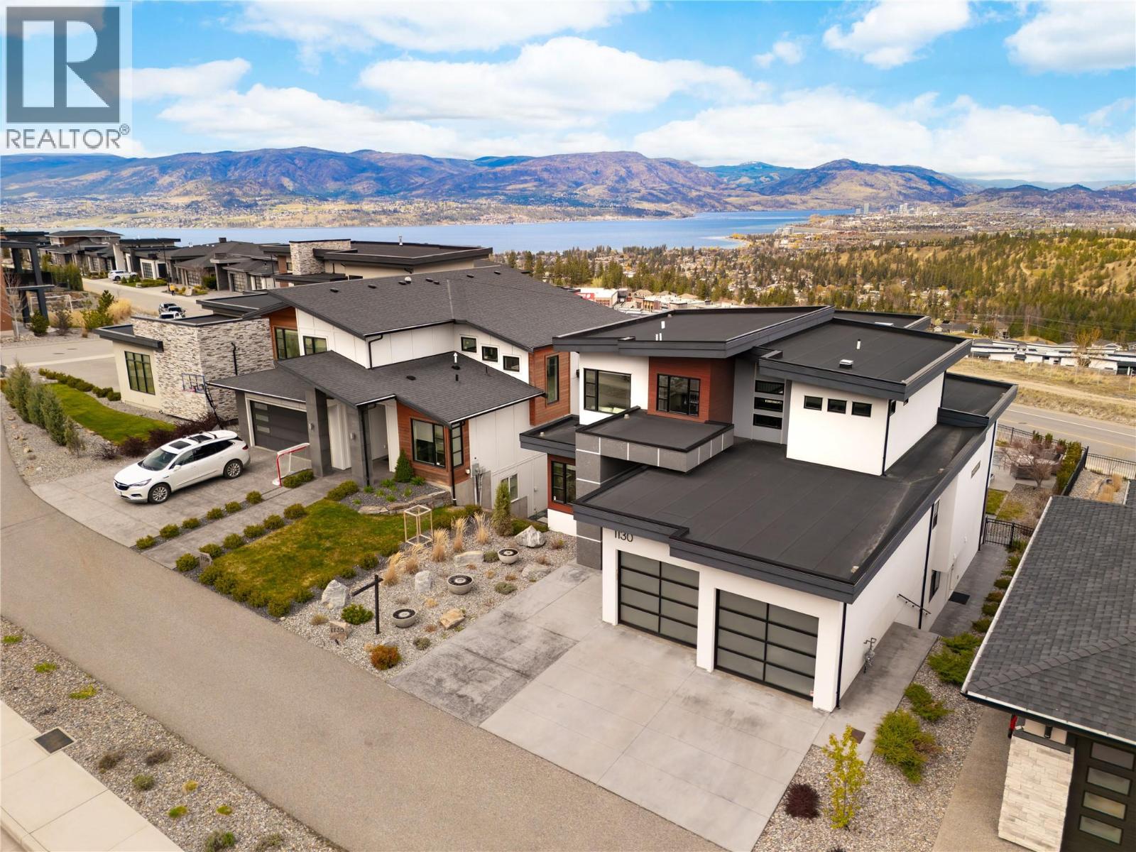 1130 Ledgeview Court, Kelowna