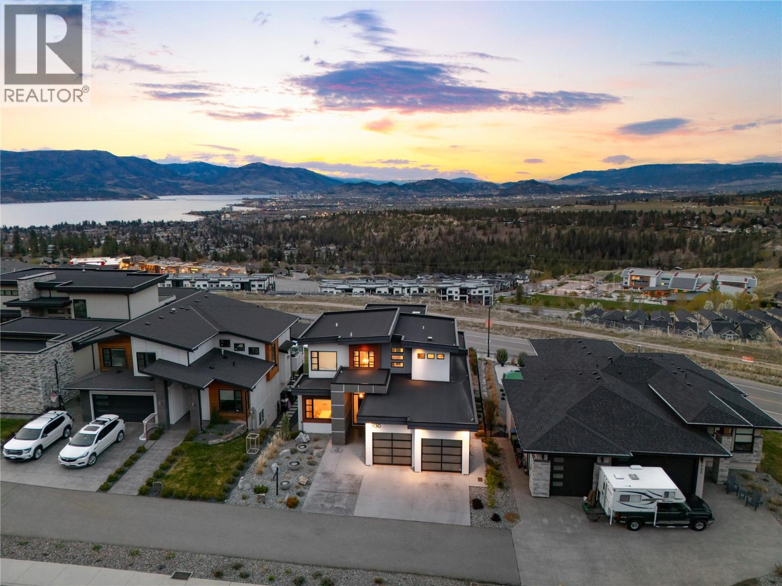 1130 Ledgeview Court, Kelowna