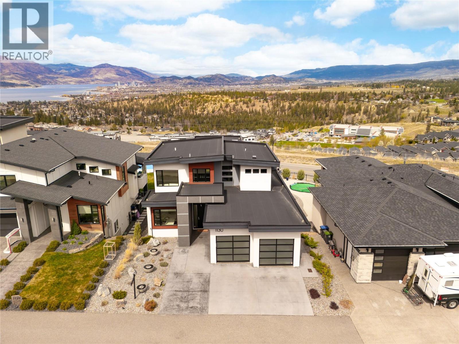 1130 Ledgeview Court, Kelowna