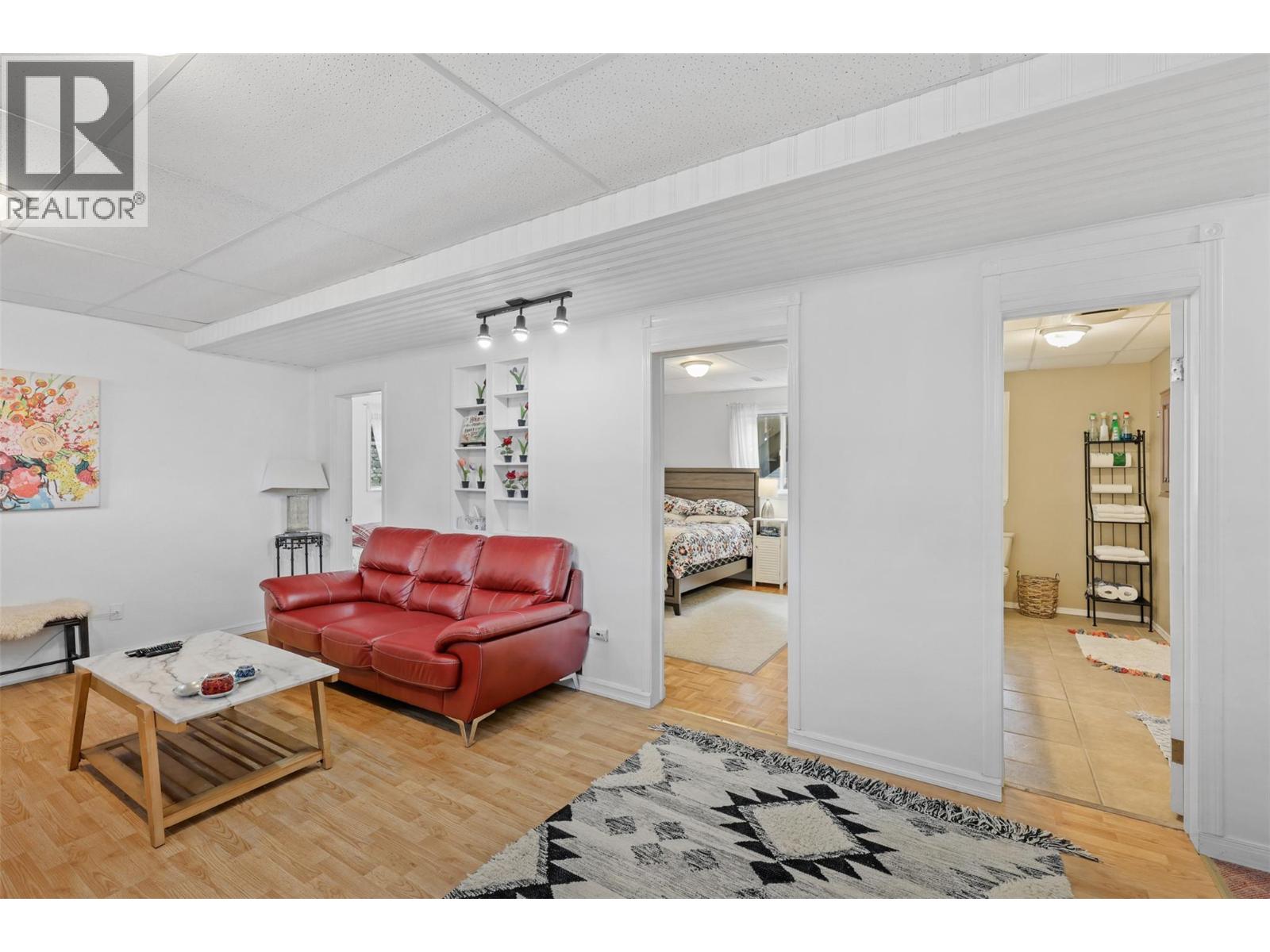 314 LINDEN ROAD - 20