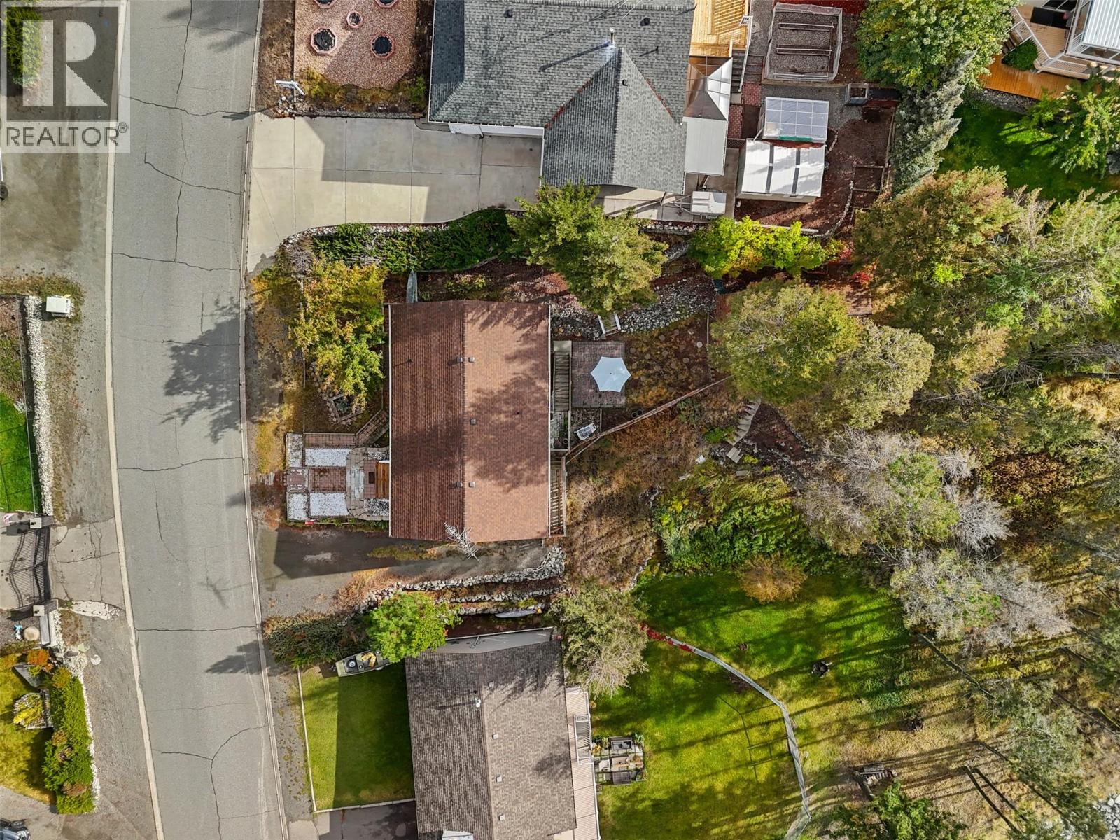 314 LINDEN ROAD - 39