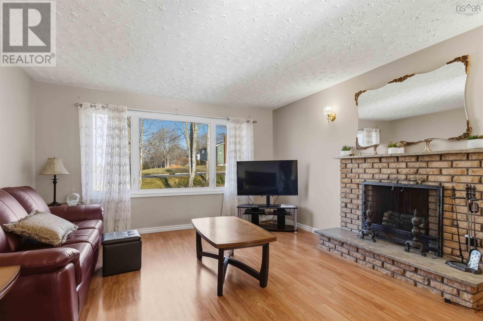 Property 5 of 30 of 21 Carlheath Drive