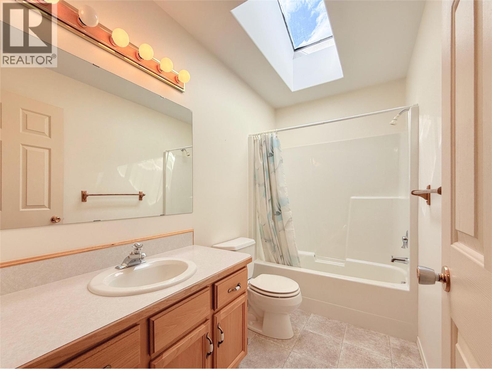 8714 22nd Avenue, Osoyoos