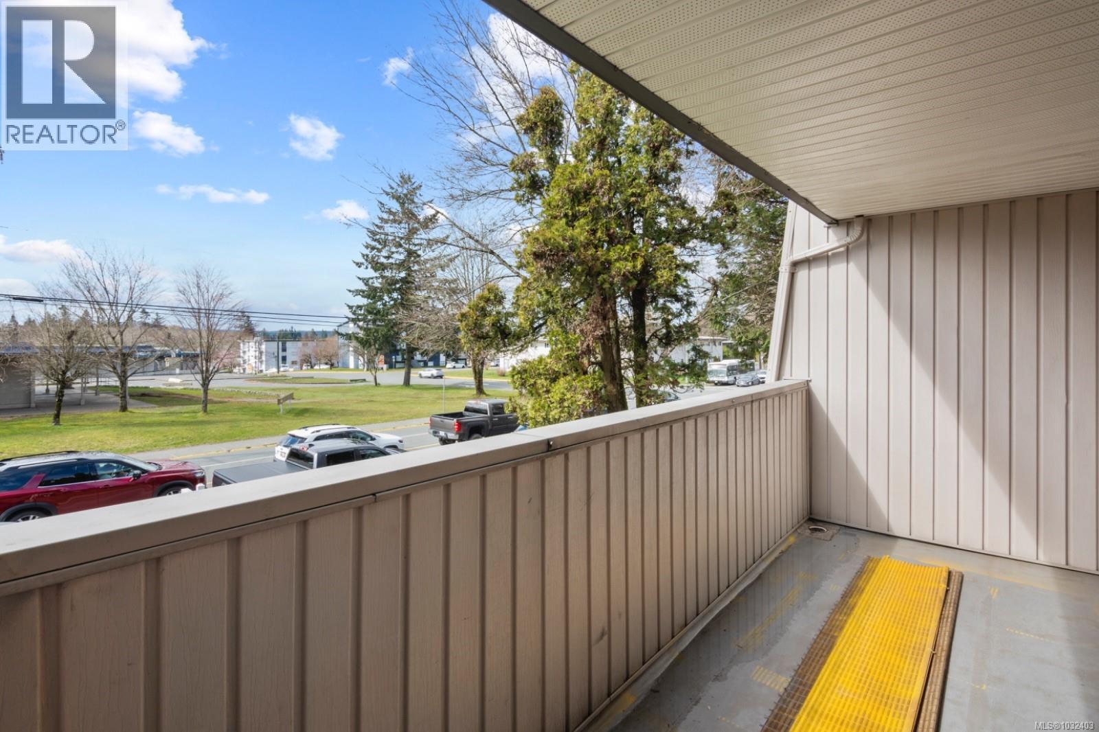 #211 377 DOGWOOD ST - 11