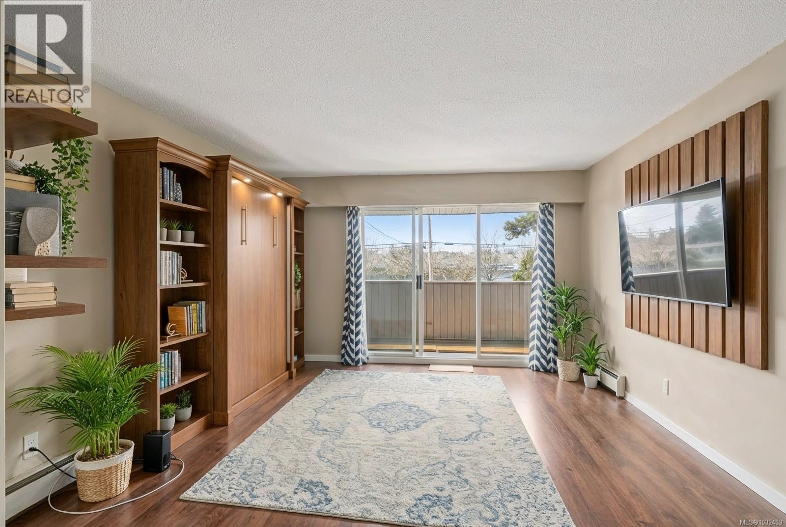 #211 377 Dogwood St - 3