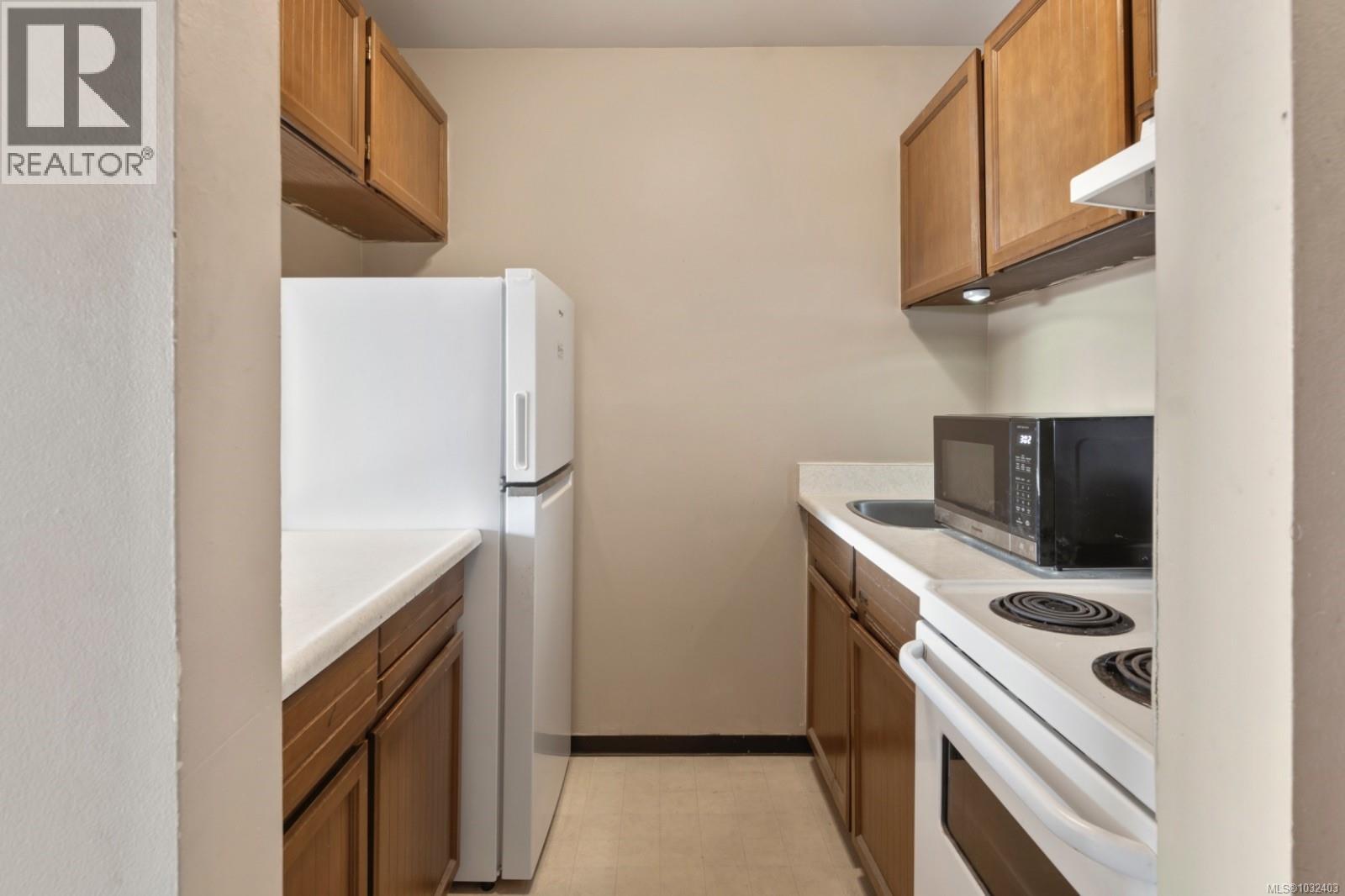 #211 377 DOGWOOD ST - 7