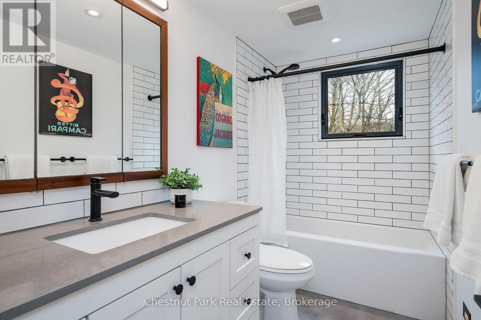 4 pc bathroom