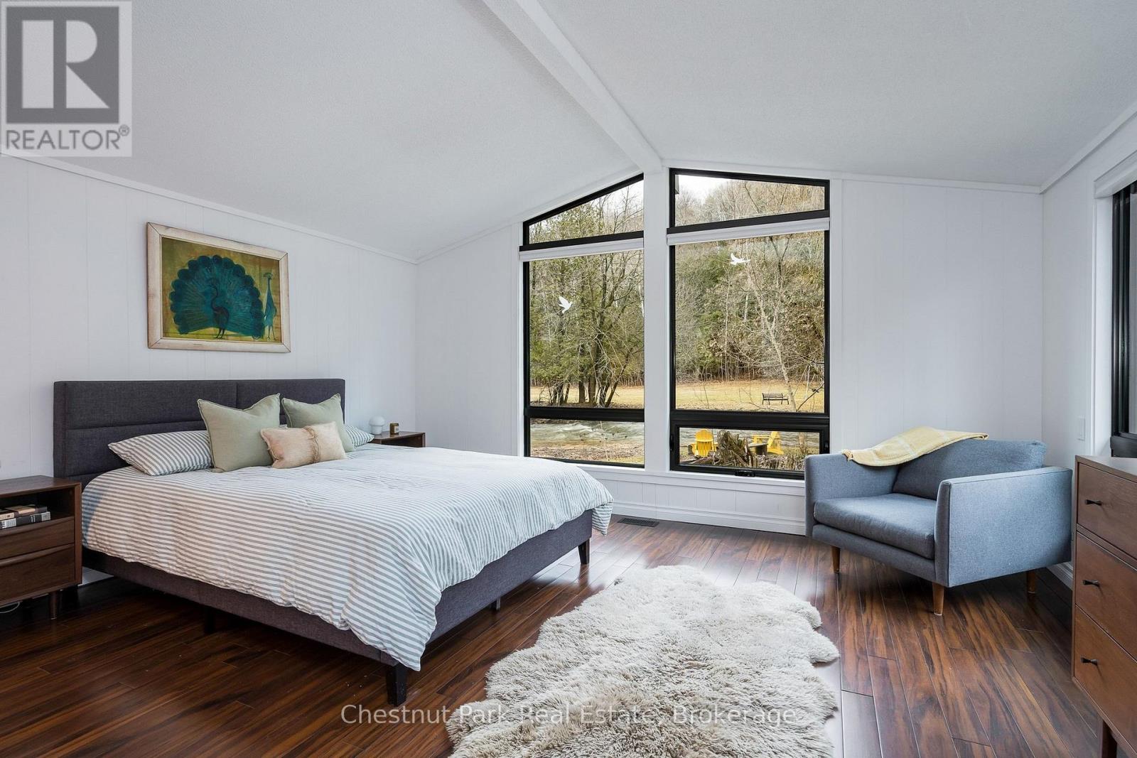 Primary. Bedroom