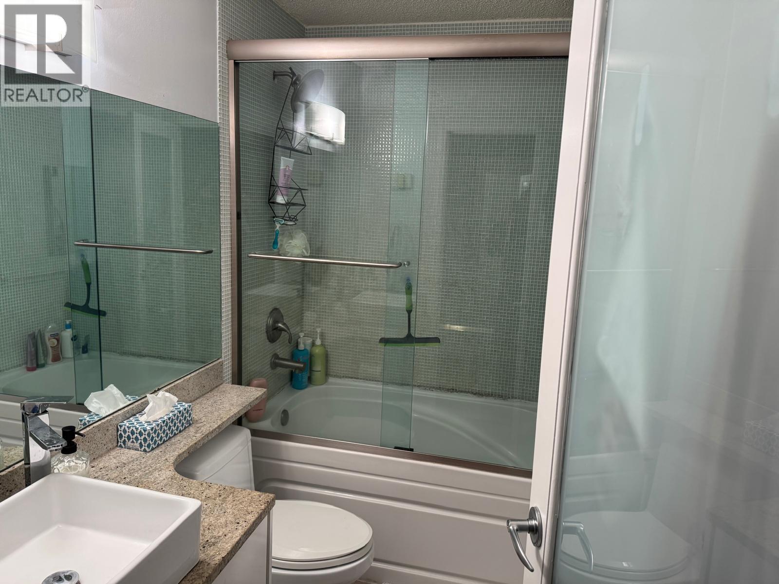 4430 YEW STREET, Vancouver