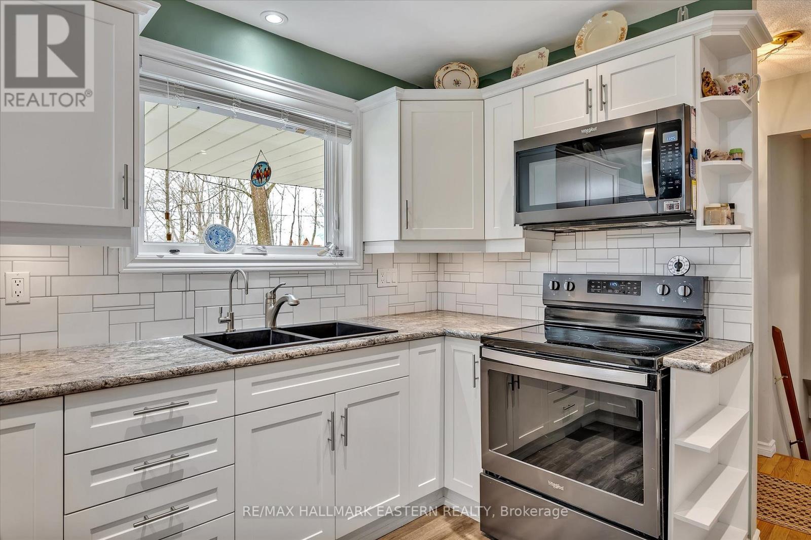 189 CEDARSHORES DRIVE - 7