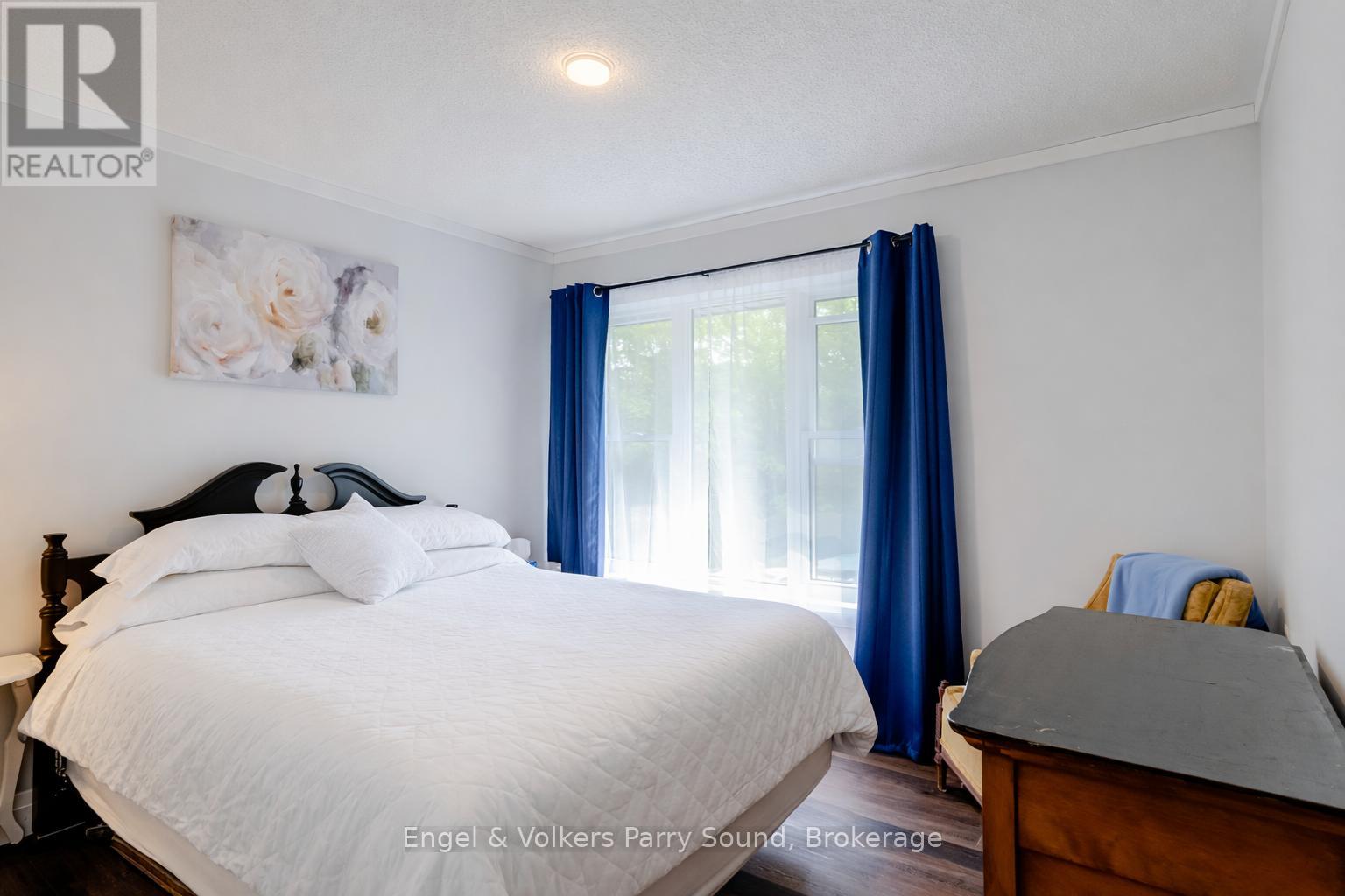 49 REGENCY DRIVE - Image 36