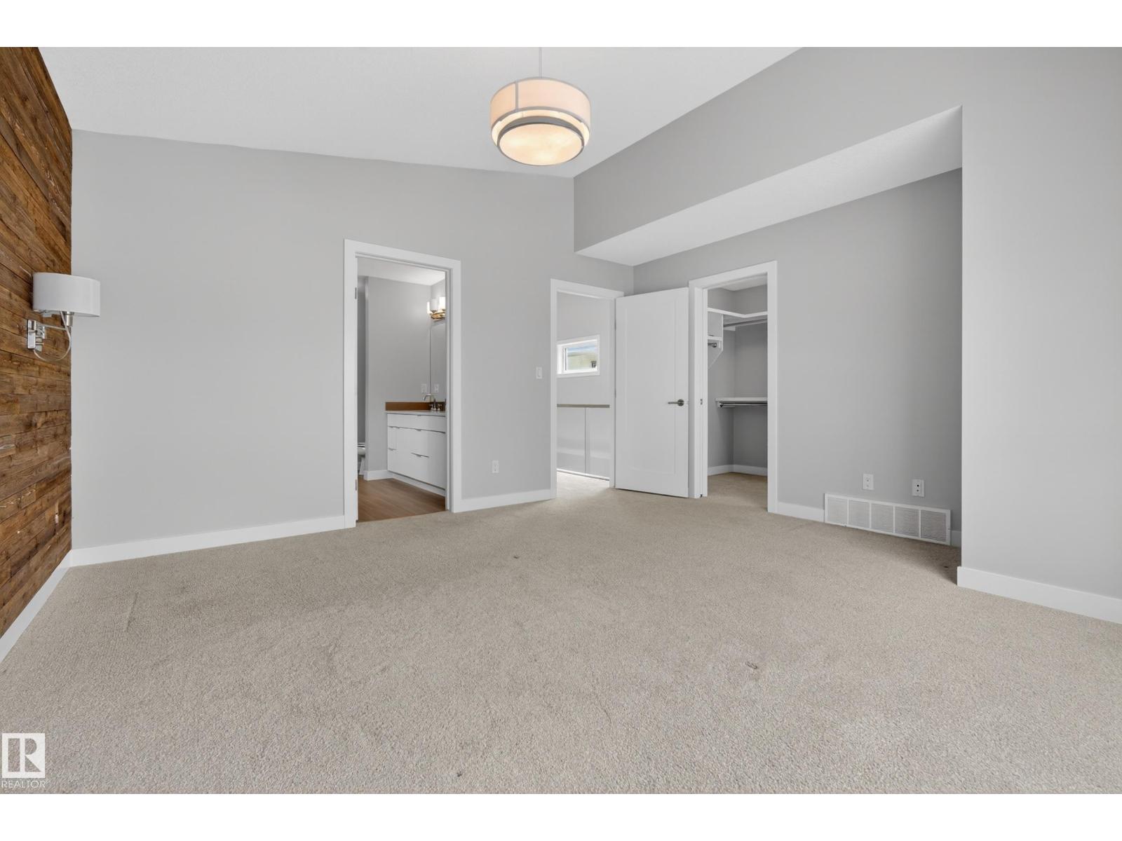 10115 83 ST NW - 16