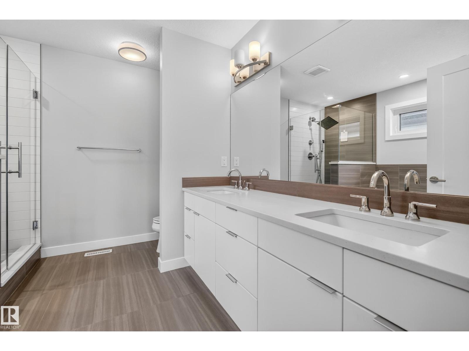 10115 83 ST NW - 17