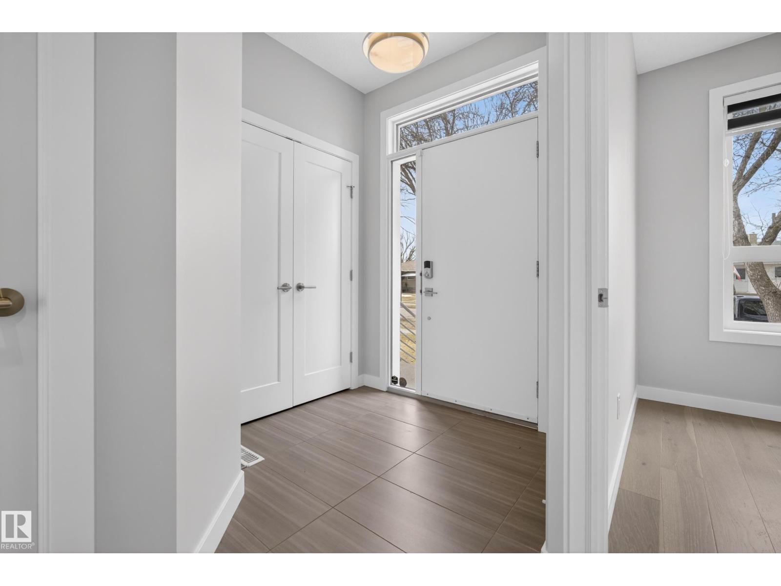 10115 83 ST NW - 3