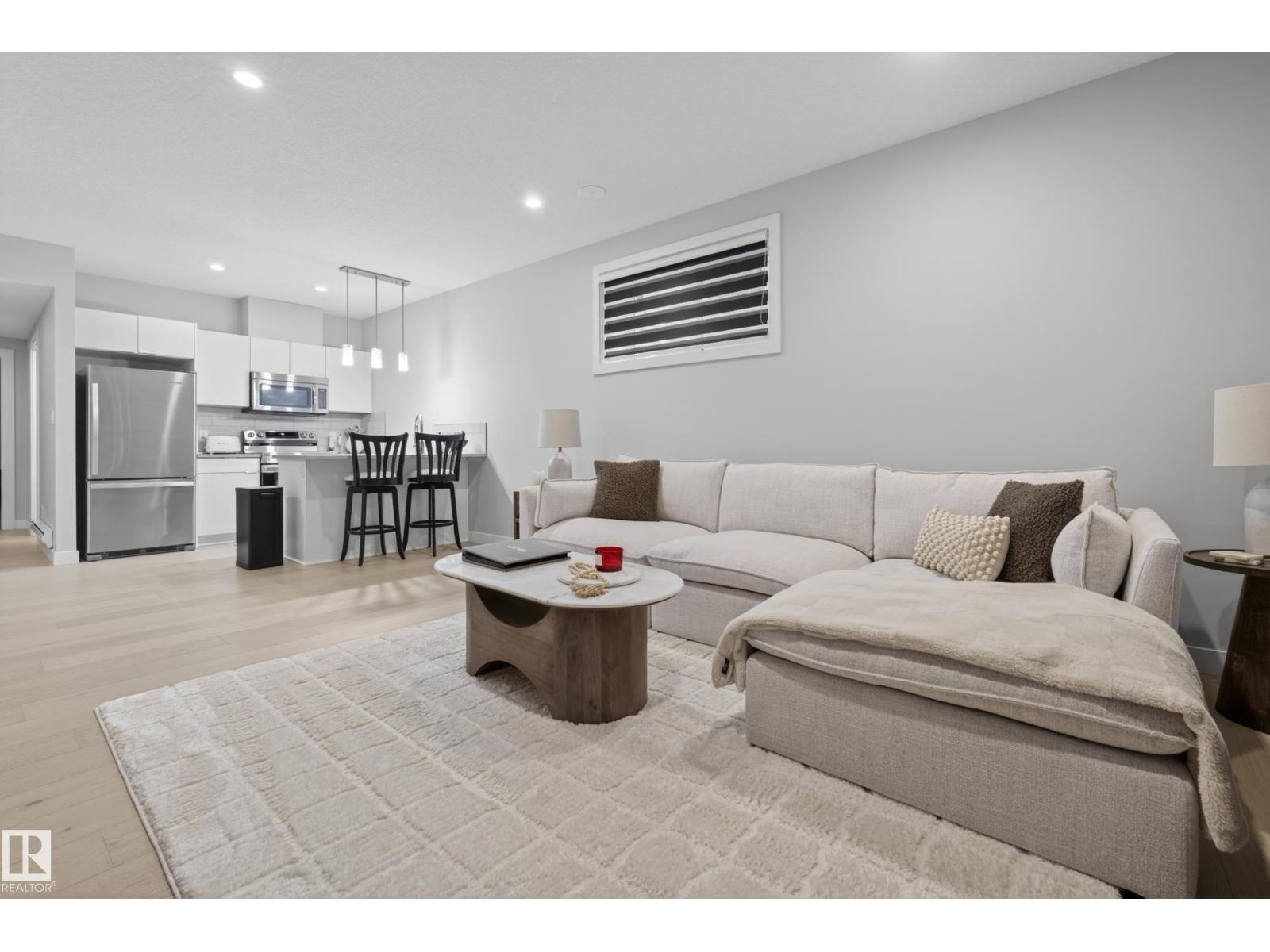 10115 83 ST NW - 30