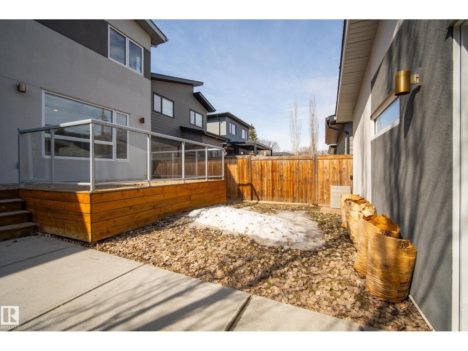10115 83 ST NW - 39