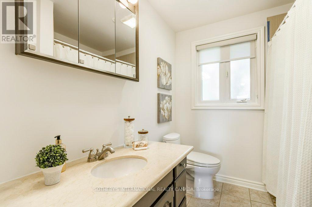 21 SUMMERSIDE CRESCENT - 19