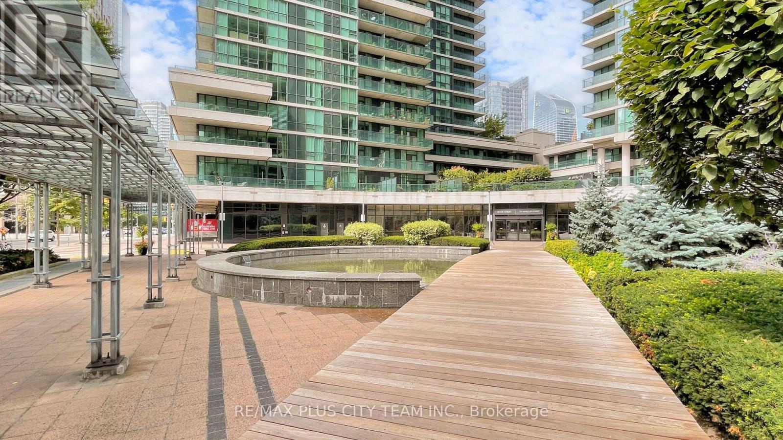 #2902 33 BAY STREET - 31
