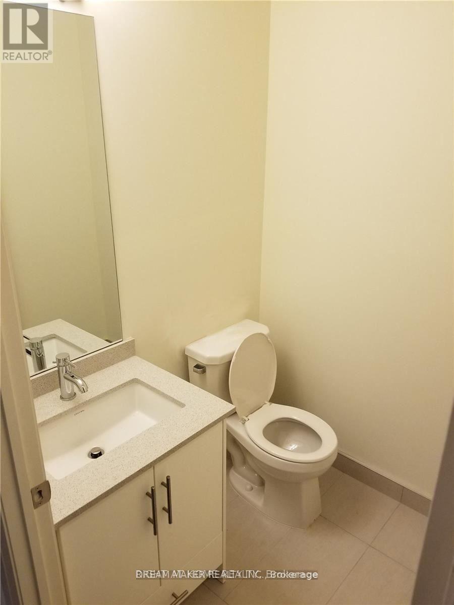 #820 460 ADELAIDE STREET E - 12