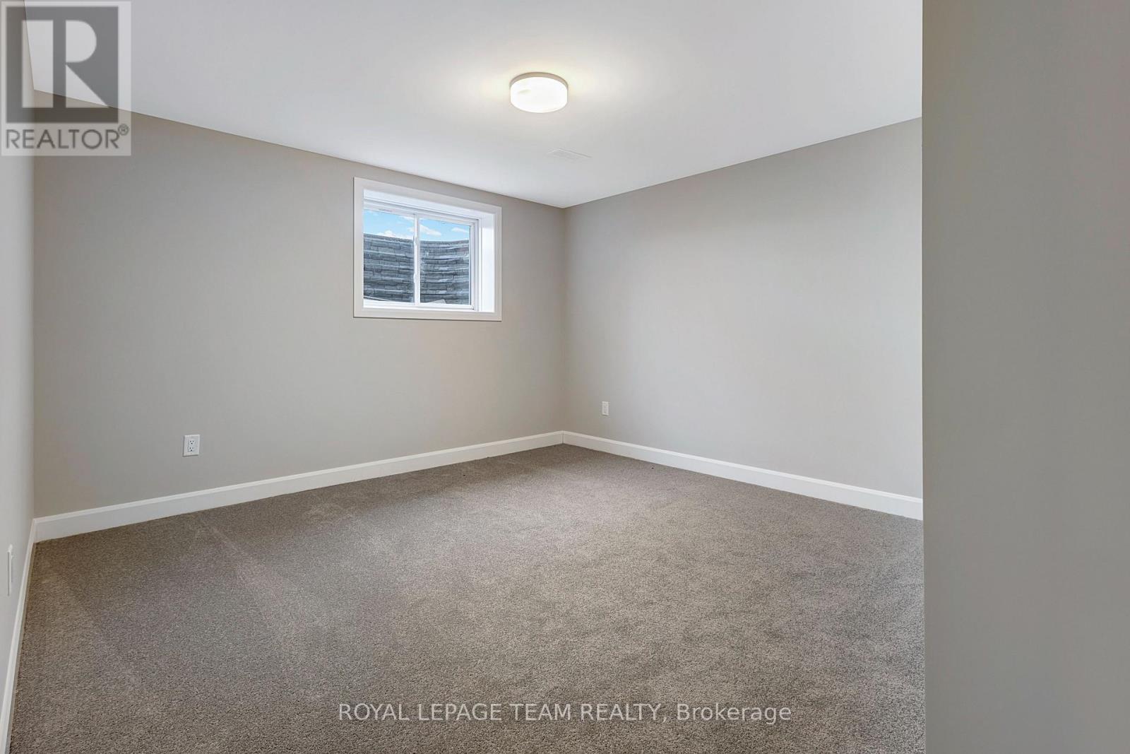 737 GAMBLE DRIVE — photo 44