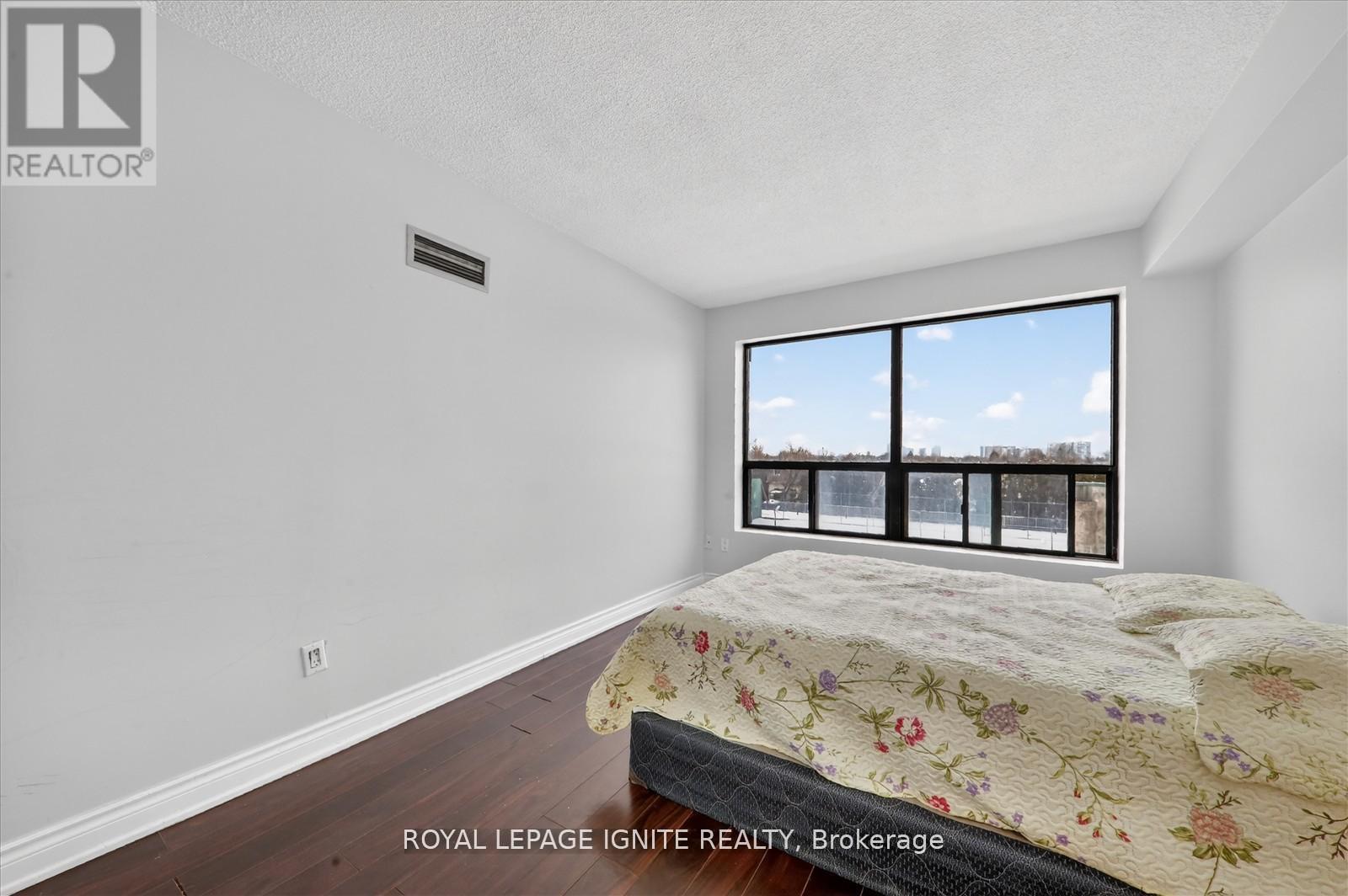 #414 39 KIMBERCROFT COURT - 15