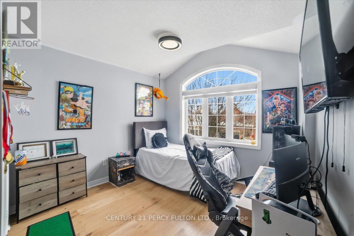 67 Kenilworth Cres - Second Bedroom