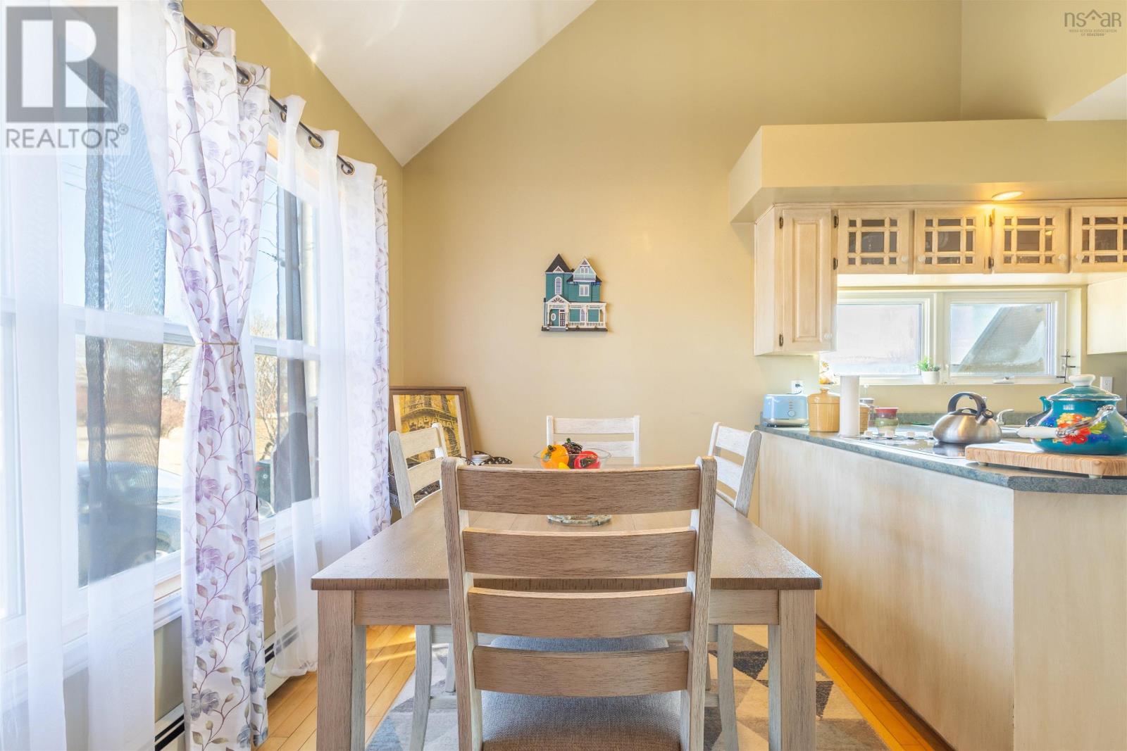 Property 9 of 41 of 50 Duncan Street