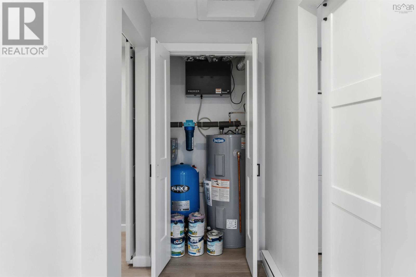 Property 17 of 51 of 1272 Hilltown Road