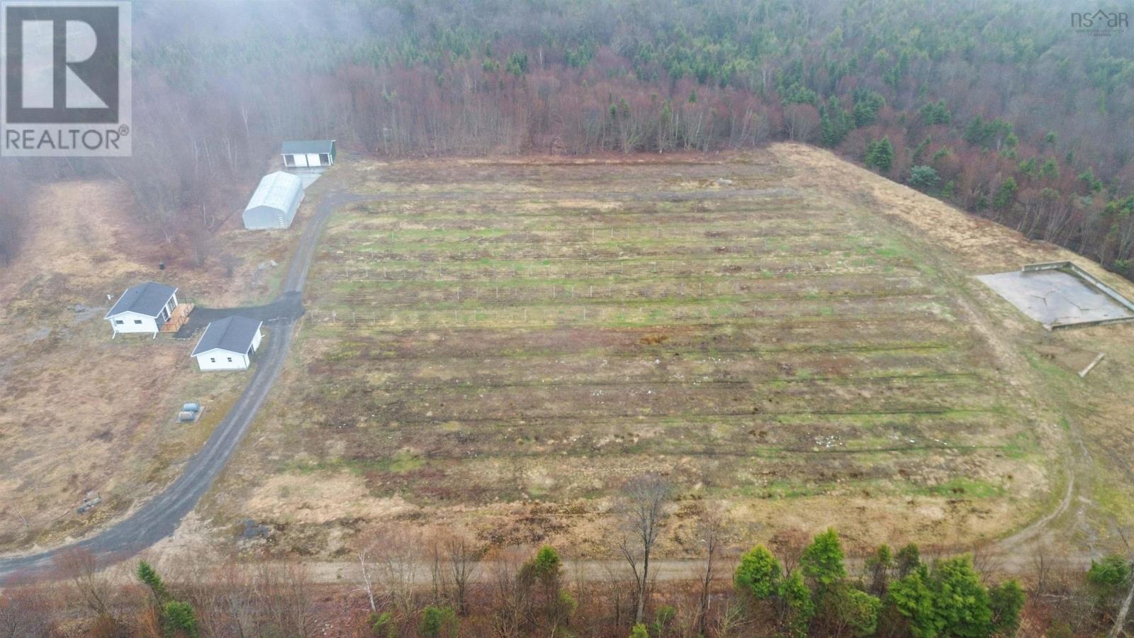 Property 45 of 51 of 1272 Hilltown Road