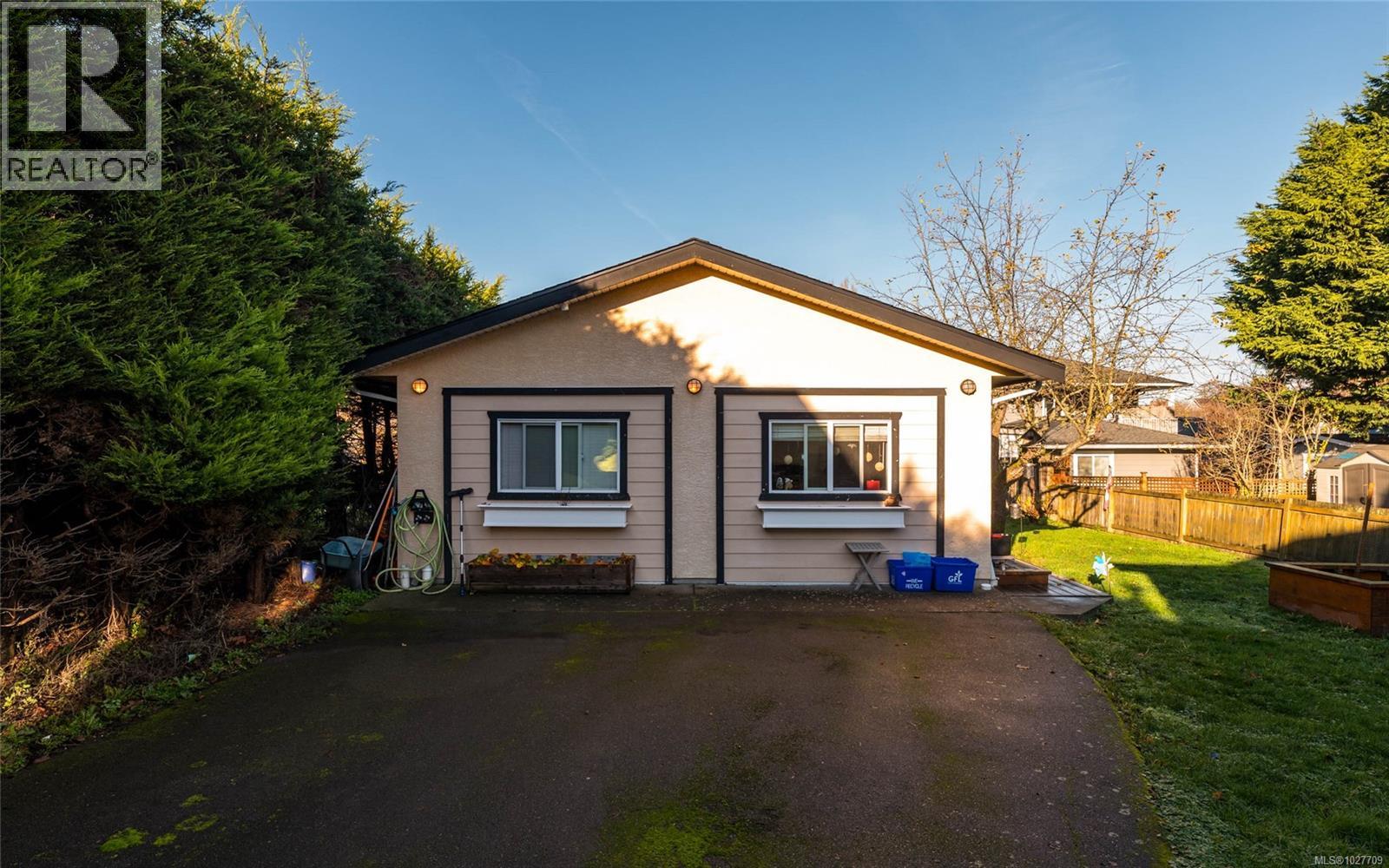  3026 Donald Street, Saanich