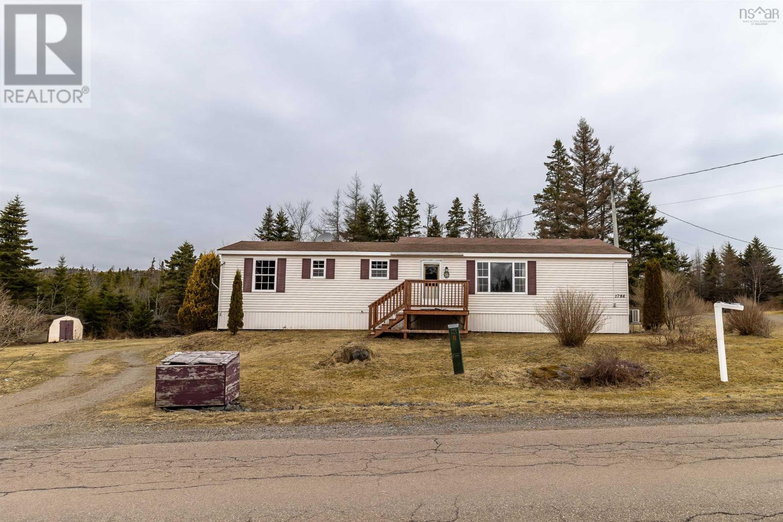 Property 32 of 33 of 1784 Sonora Road