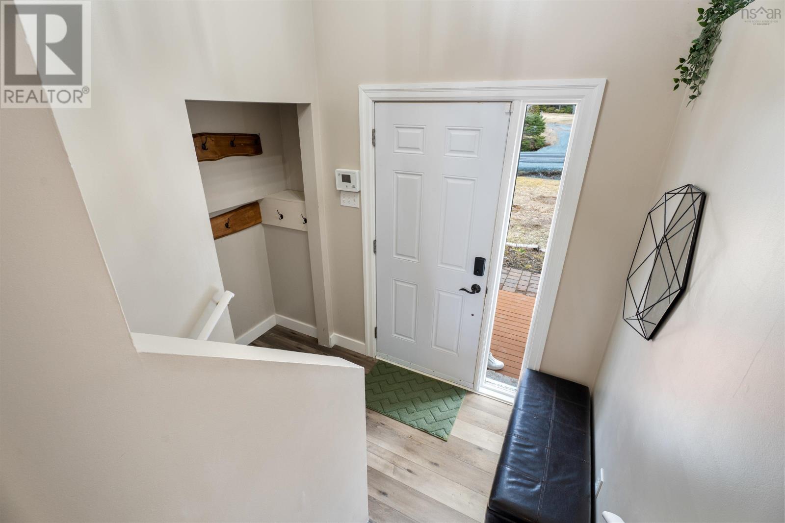 Property 6 of 50 of 99 Loriann Drive