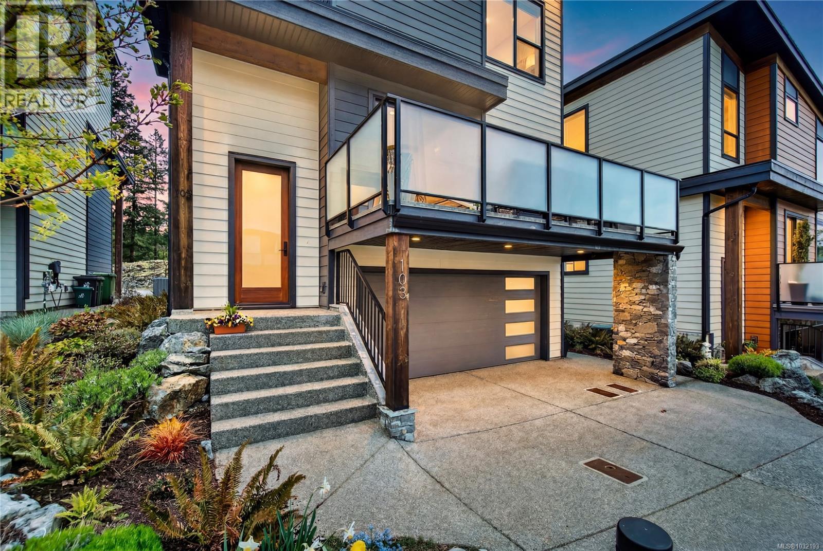 #103 1217 MANZANITA PL - Image 3