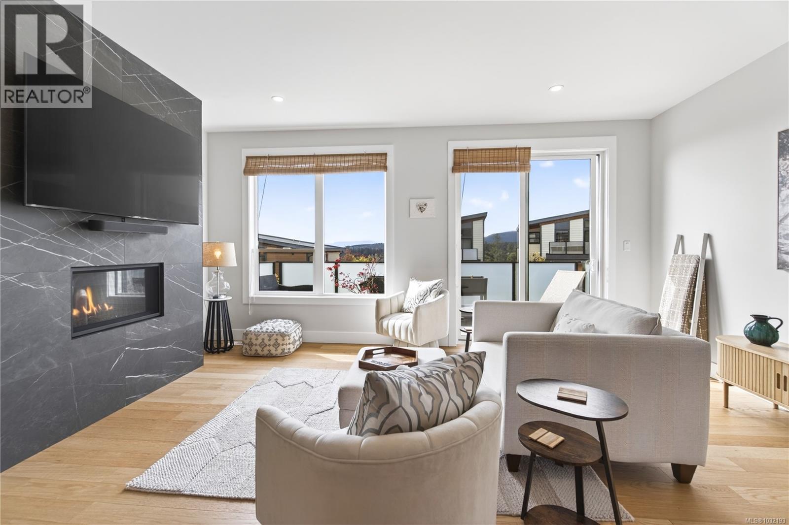 #103 1217 MANZANITA PL - 46