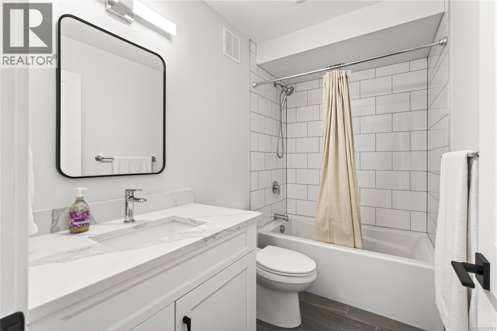 #103 1217 MANZANITA PL - 87