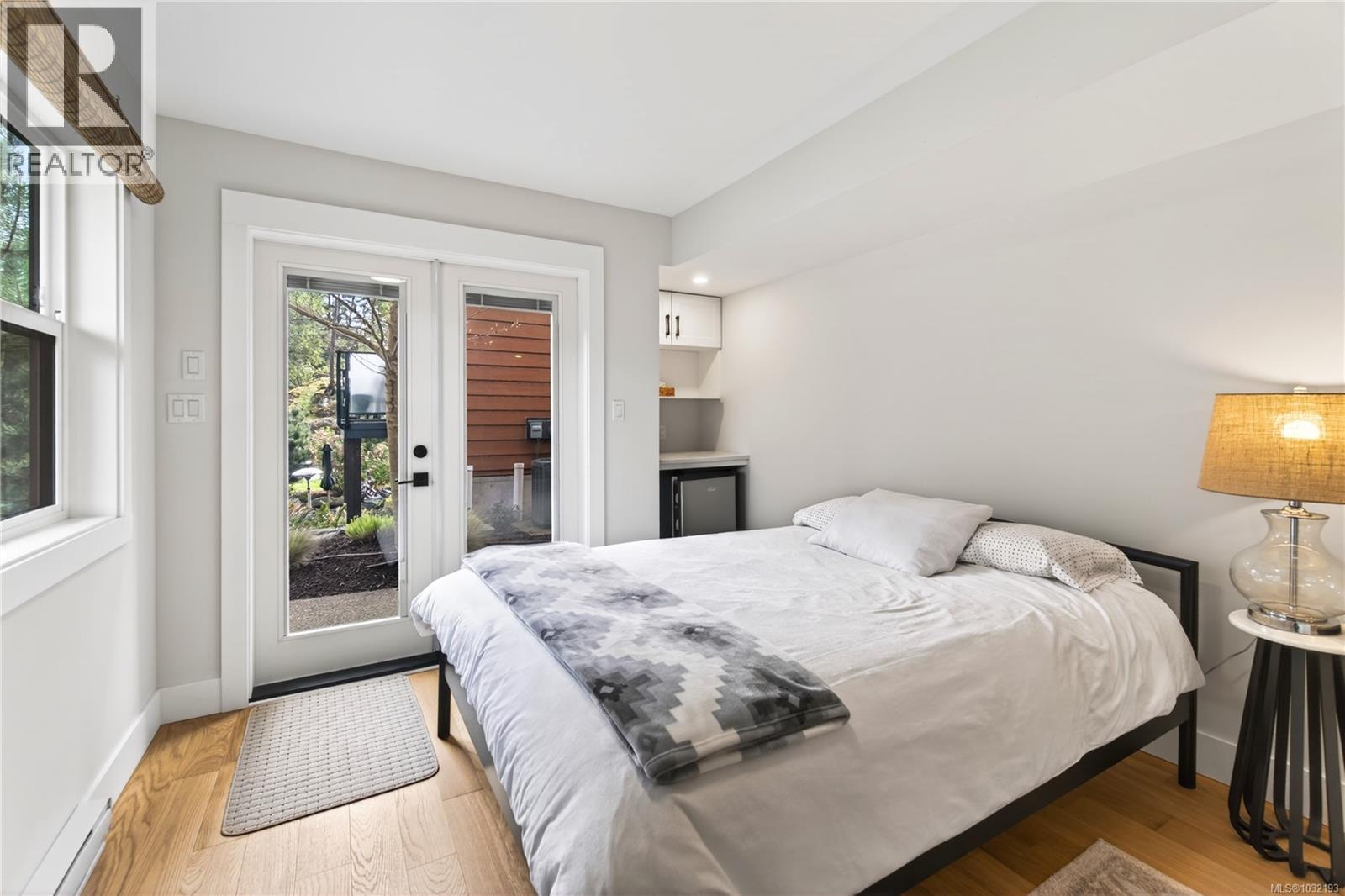 #103 1217 MANZANITA PL - 89