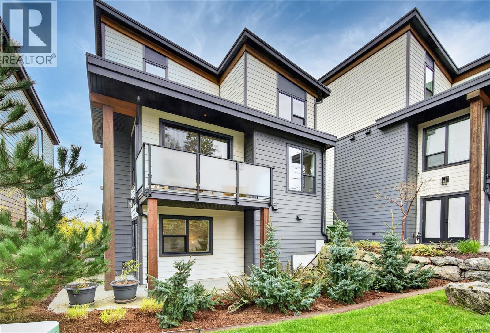 #103 1217 MANZANITA PL - 96