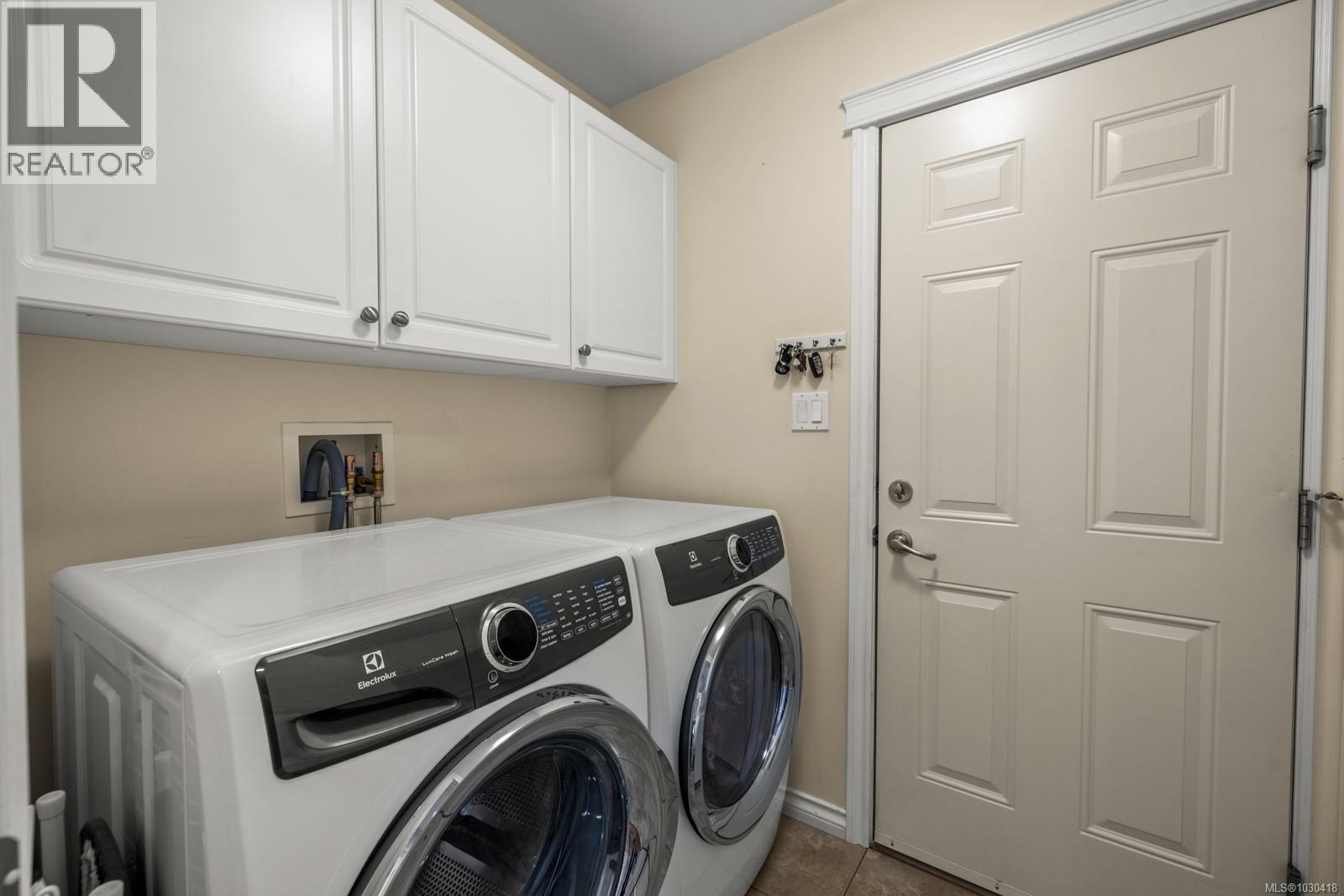 1320 BONNER CRES - 15