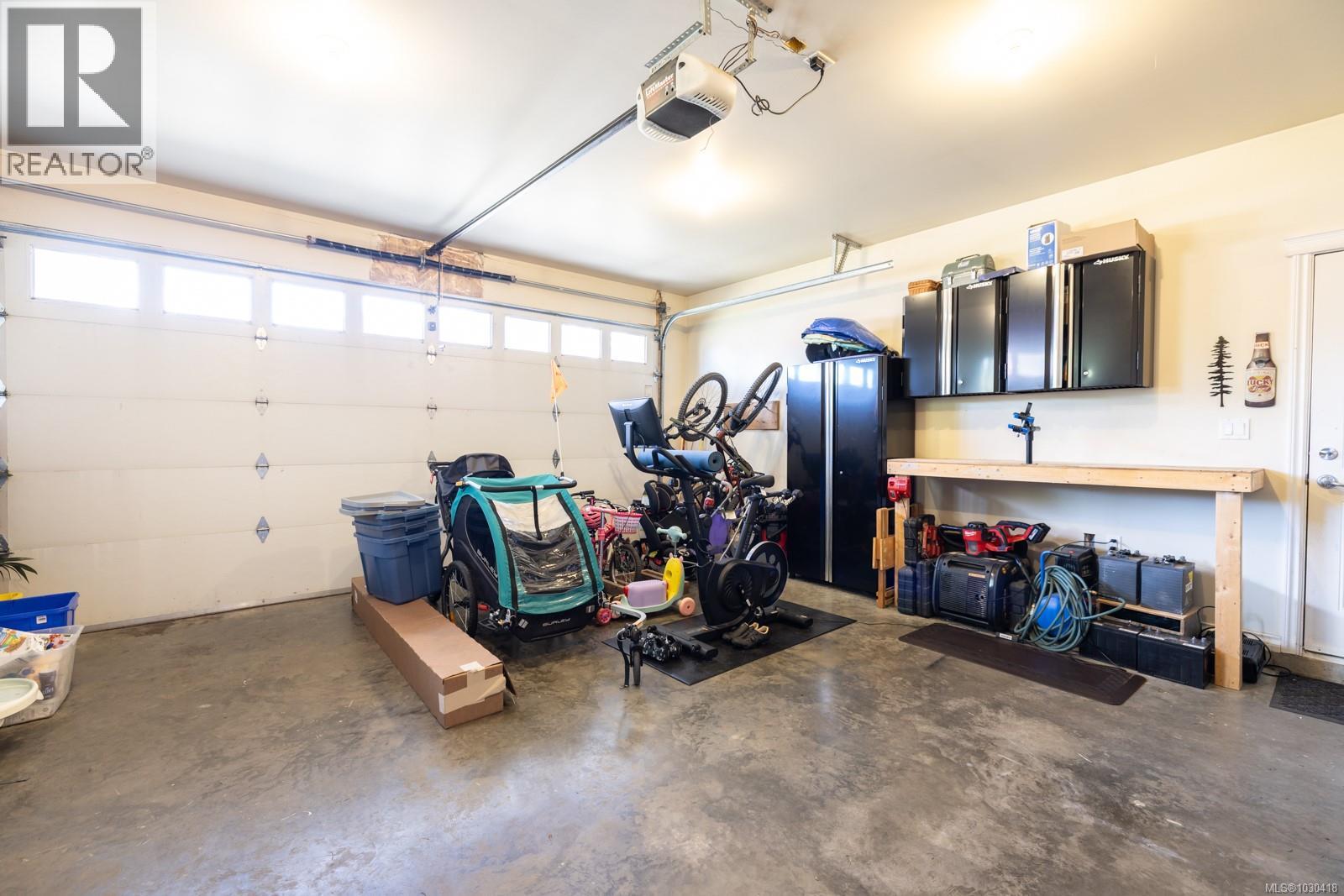 1320 BONNER CRES - 16