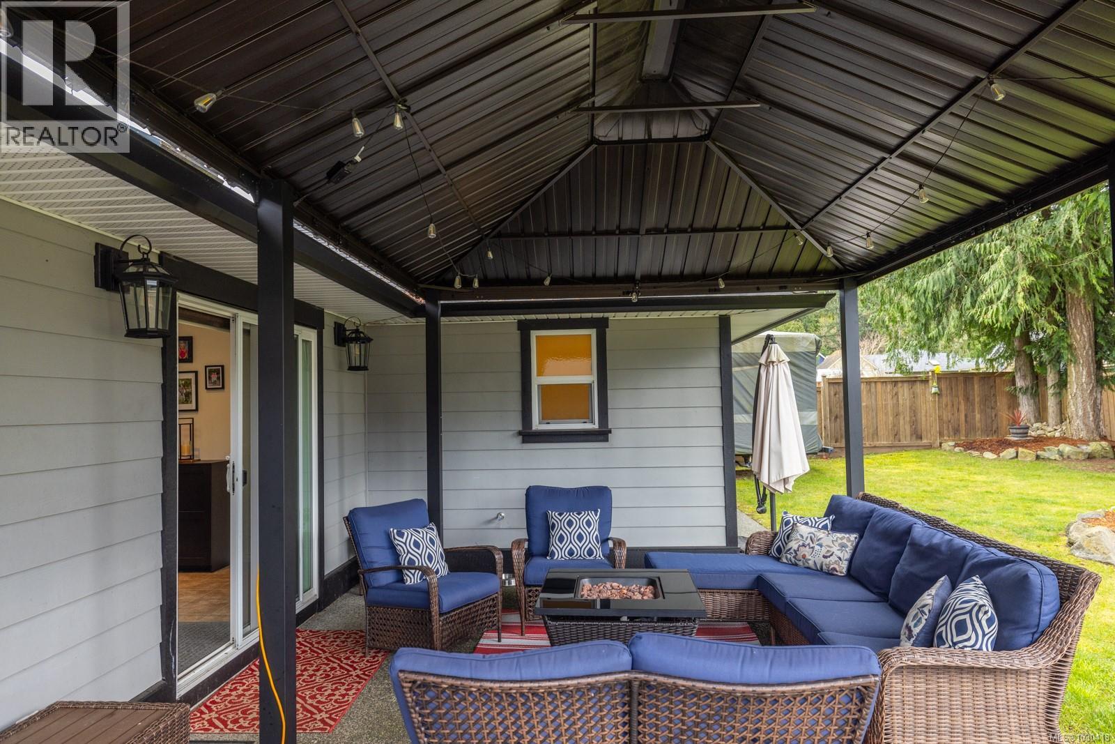 1320 BONNER CRES - 21