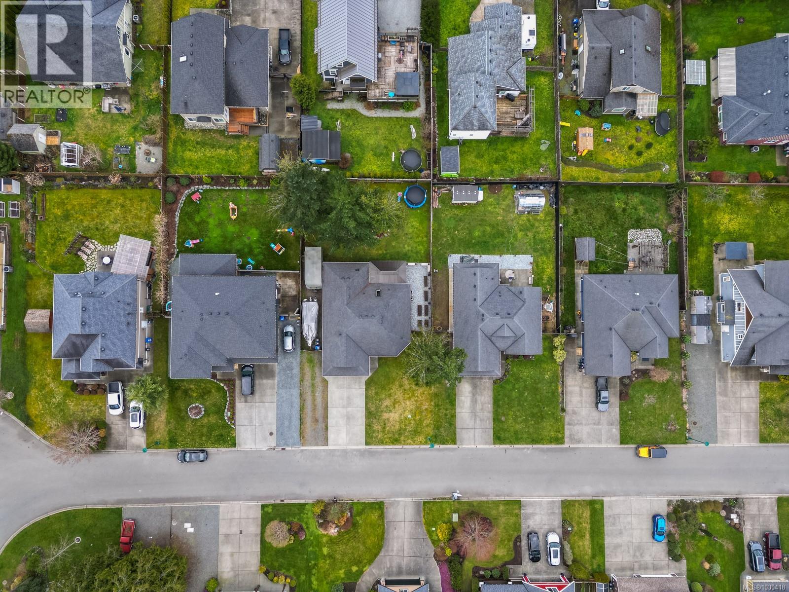 1320 BONNER CRES - 28