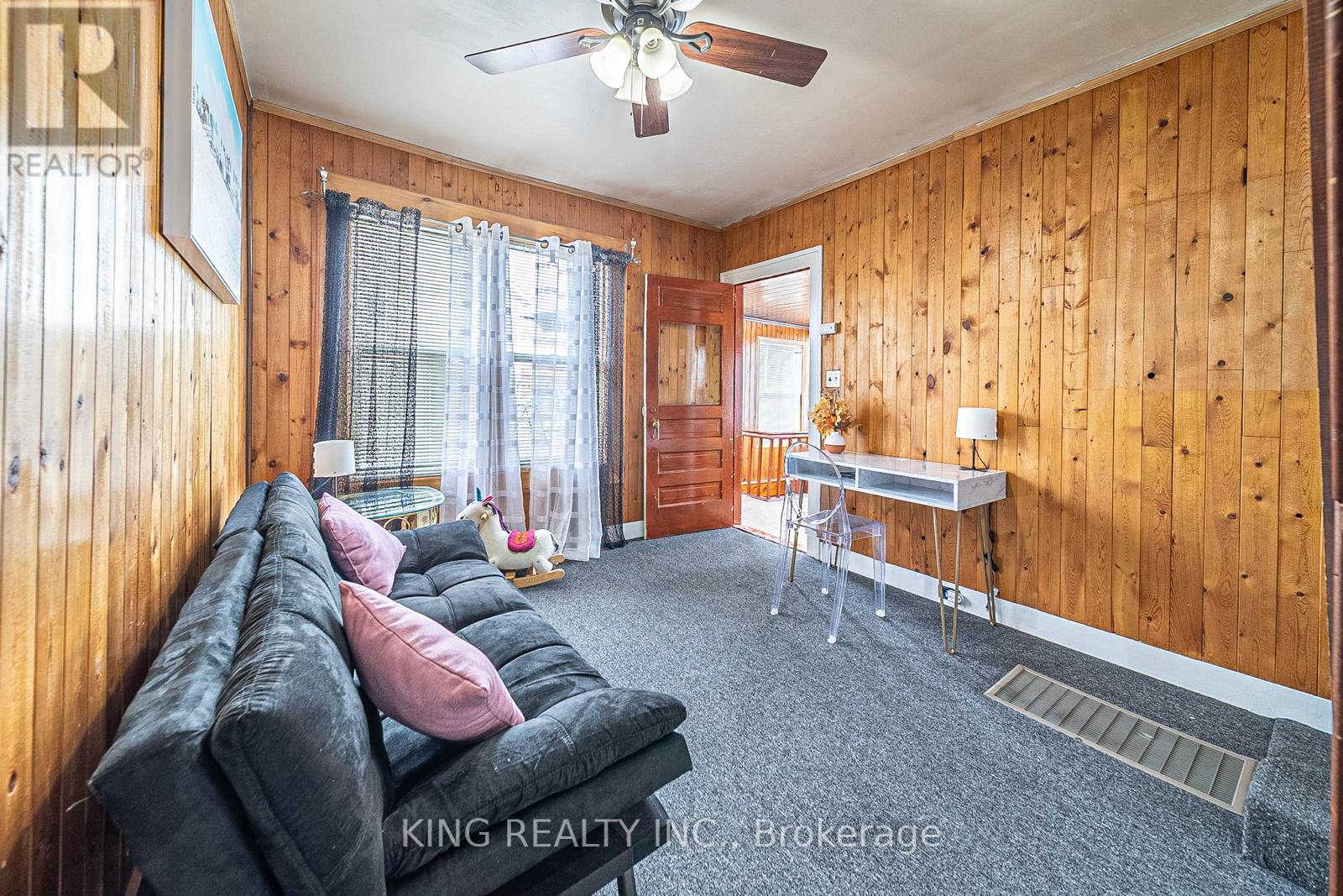 42 WAHNETA AVENUE - 17